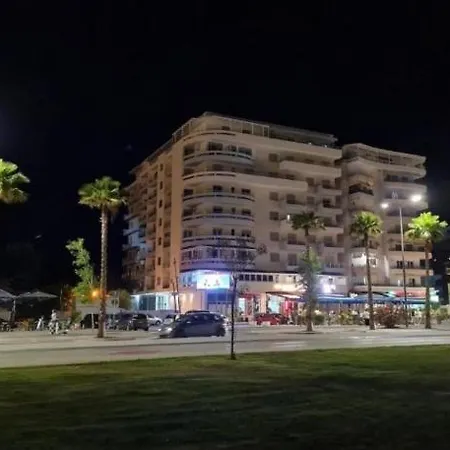 アパート Seaside Vlorë